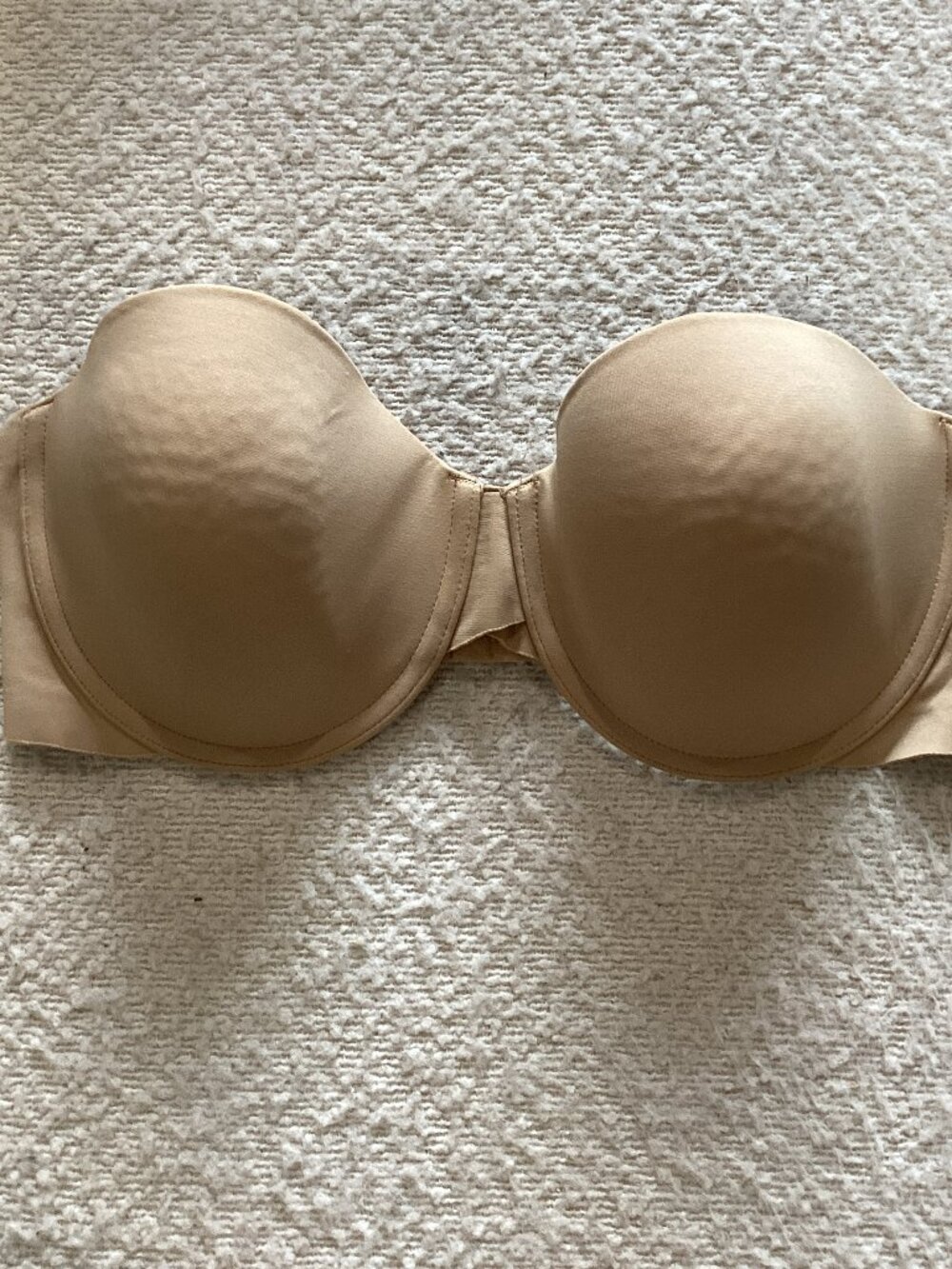 Assets Red Hot Label by Spanx Strapless Bra Nude - sz 36C.